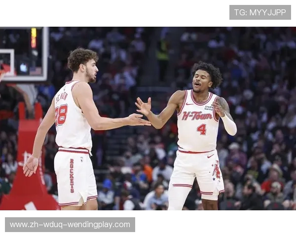 火箭队在比赛中如何控制节奏和转换进攻