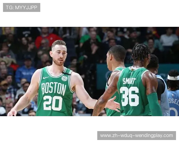 布朗突破上篮关键得分凯尔特人力克森林狼比赛回顾